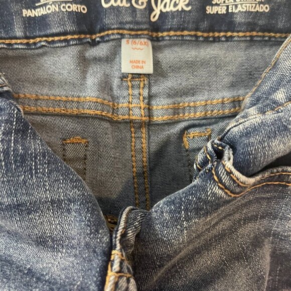 Disney Minnie Mouse leggings. Pink color with short denim shorts. Size 5. - Picture 6 of 9